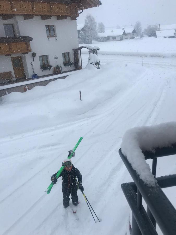 Mein Chalet 洛伊塔施 外观 照片